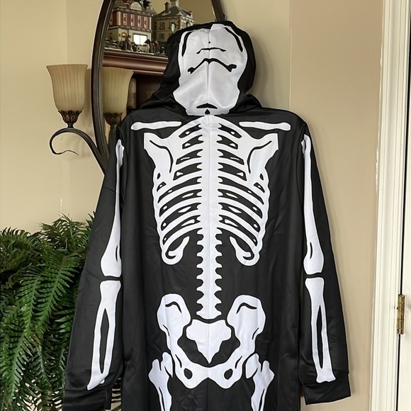 Brand New Halloween Costume Skeleton Zip Up Onesie Mask Cosplay Black & White - Picture 10 of 13